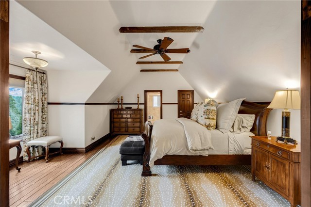 29162 Bald Eagle Ridge, Lake Arrowhead CA: https://media.crmls.org/medias/1b49c605-506b-4b3f-ad43-b724ea4b64ee.jpg