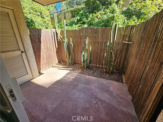 4836 Balboa Avenue, Encino CA: https://media.crmls.org/medias/1b4a2db1-1cf3-43b3-acca-40a3cc6ff6be.jpg