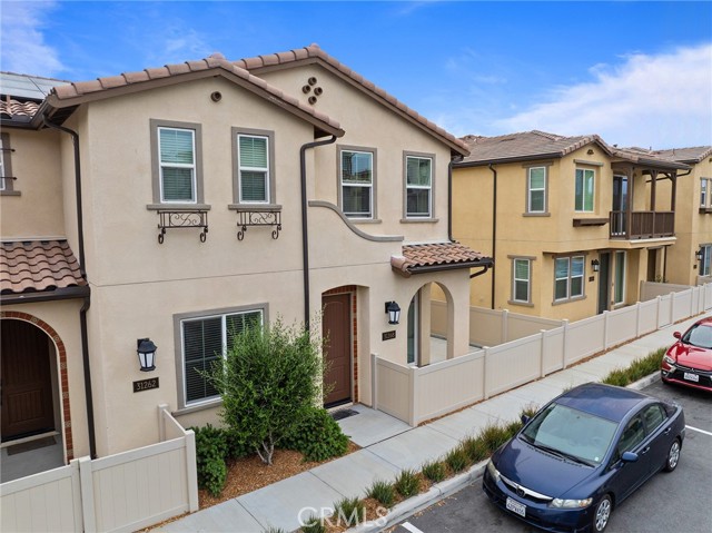 Detail Gallery Image 18 of 21 For 31268 via Nubes, Temecula,  CA 92592 - 3 Beds | 3 Baths