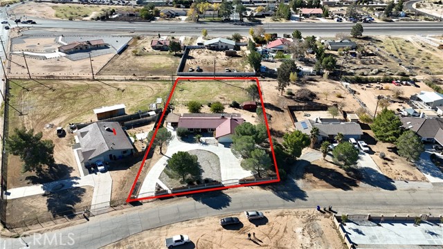 20071 Serrano, Apple Valley CA: https://media.crmls.org/medias/1b4b3107-8e01-47ad-88f9-907a465bd226.jpg