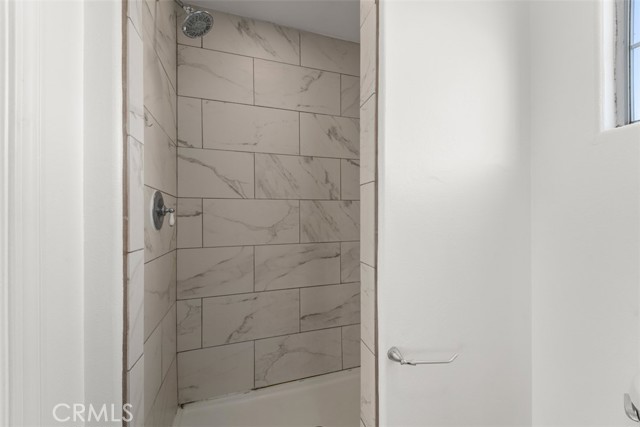 Detail Gallery Image 32 of 35 For 692 N Rancho Santiago Blvd, Orange,  CA 92869 - 5 Beds | 4 Baths