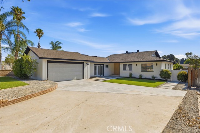 Front Image Thumbnail for CRIG26177073