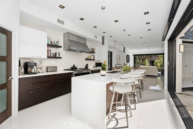 Detail Gallery Image 21 of 60 For 605 Marigold Ave, Corona Del Mar,  CA 92625 - 4 Beds | 5 Baths