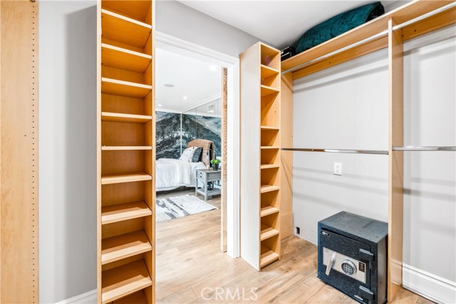 Detail Gallery Image 38 of 61 For 5522 Mossvale Cir, Huntington Beach,  CA 92649 - 4 Beds | 3 Baths