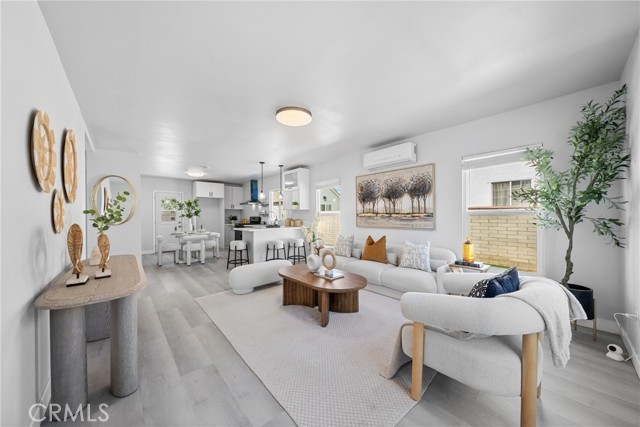 Detail Gallery Image 3 of 39 For 2461 Saint Pierre, Altadena,  CA 91001 - 4 Beds | 2 Baths