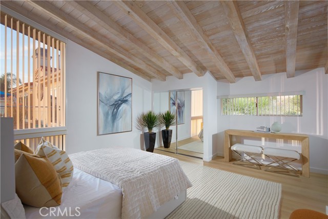 Detail Gallery Image 21 of 33 For 3024 Breakers Dr, Corona Del Mar,  CA 92625 - 7 Beds | 5/1 Baths