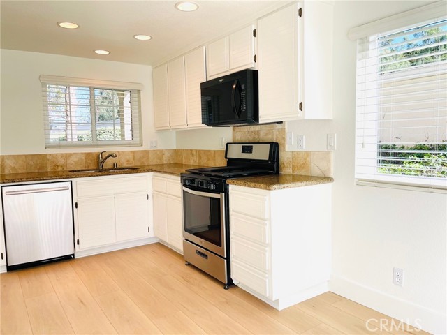 Detail Gallery Image 5 of 31 For 14 Pointe San Pablo #77,  Laguna Niguel,  CA 92677 - 2 Beds | 2/1 Baths