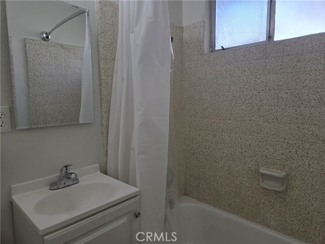 Detail Gallery Image 15 of 19 For 1734 Atchison St, Pasadena,  CA 91104 - 2 Beds | 1 Baths