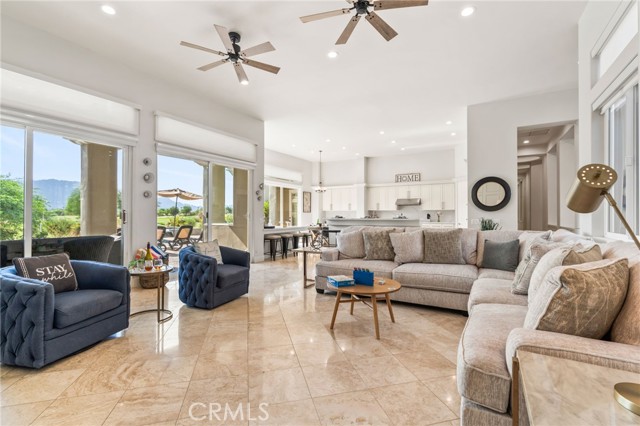 55675 Turnberry Way, La Quinta CA: https://media.crmls.org/medias/1b4c47f4-7b0e-4eb6-b0a8-3559e4575f24.jpg