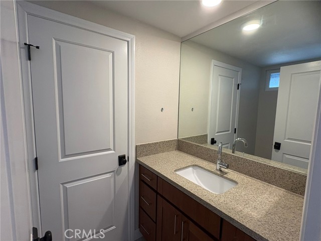 Detail Gallery Image 18 of 41 For 20420 Keswick St, Winnetka,  CA 91306 - 4 Beds | 3 Baths