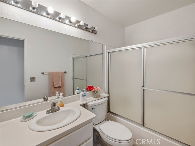 Detail Gallery Image 15 of 29 For 12871 Jade Rd, Victorville,  CA 92392 - 3 Beds | 2 Baths