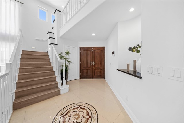 18178 Wellington Lane, Rowland Heights CA: https://media.crmls.org/medias/1b4da9c5-70bd-499d-b540-f91bb79cd552.jpg