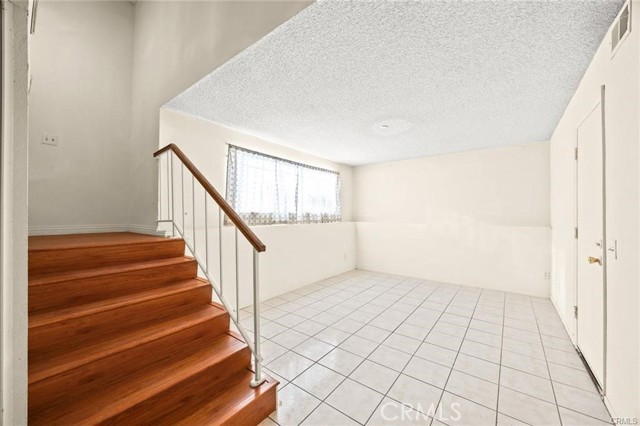 11331 Elliott Avenue, El Monte CA: https://media.crmls.org/medias/1b4e117e-4de1-4958-b7e1-8ca6dbbab157.jpg