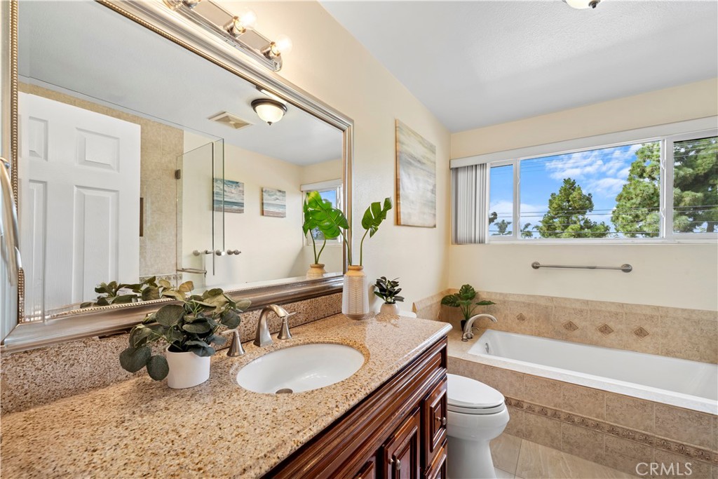 MLS #OC25267288 image #31