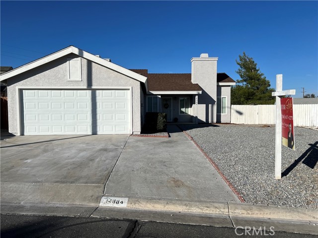 14364 Pinewood Dr, Hesperia, CA 92344