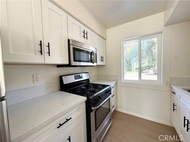 Detail Gallery Image 7 of 15 For 5010 Brooks, Riverside,  CA 92506 - 2 Beds | 2 Baths