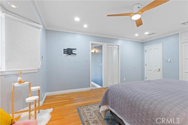 13405 Tiara Street, Valley Glen CA: https://media.crmls.org/medias/1b500fea-8349-4901-9686-f0f221c24790.jpg