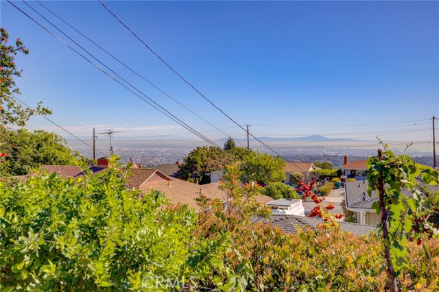 26700 Indian Peak Road, Rancho Palos Verdes, California 90275, 3 Bedrooms Bedrooms, ,1 BathroomBathrooms,Residential,Sold,Indian Peak,PV22010991