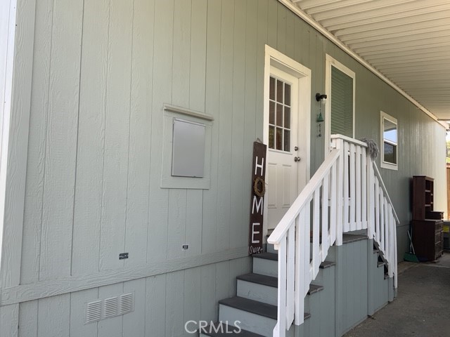 3661 Pacific Avenue, Jurupa Valley CA: https://media.crmls.org/medias/1b510bcb-f7c2-45b8-bcc3-96b0f8464935.jpg