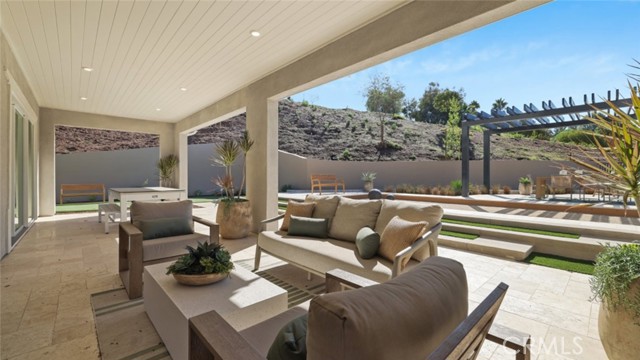 Image 9 of 37 For 21407 Zaca Court