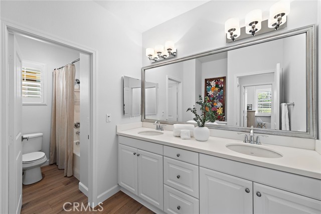 16 Cielo, Rancho Mission Viejo CA: https://media.crmls.org/medias/1b51c42a-19ae-4913-9a5c-0bb2d2e2d5f2.jpg