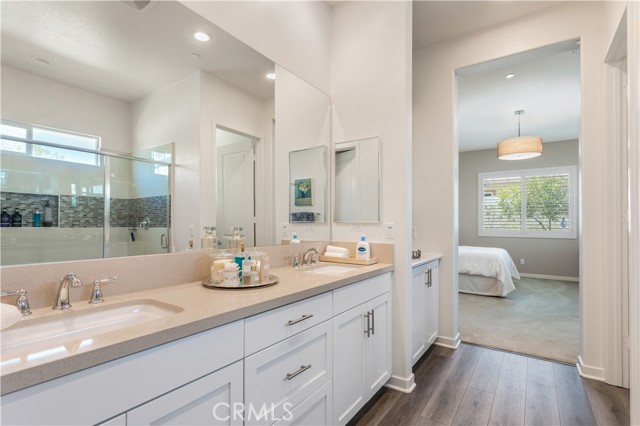 Image 6 of 26 For 26584 Opalescent Drive