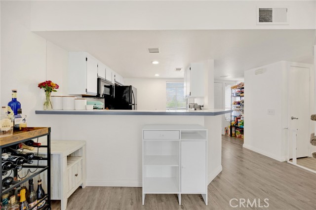 Detail Gallery Image 4 of 29 For 3727 Legato Ct, Pomona,  CA 91766 - 1 Beds | 1 Baths
