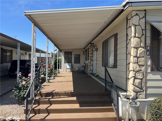 Detail Gallery Image 3 of 32 For 31816 Avenue E #33,  Yucaipa,  CA 92399 - 2 Beds | 2 Baths