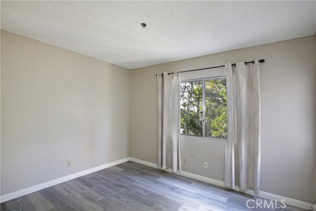 260 Victoria Street, Costa Mesa CA: https://media.crmls.org/medias/1b53ad35-7cf3-49be-96df-7e5a86173991.jpg