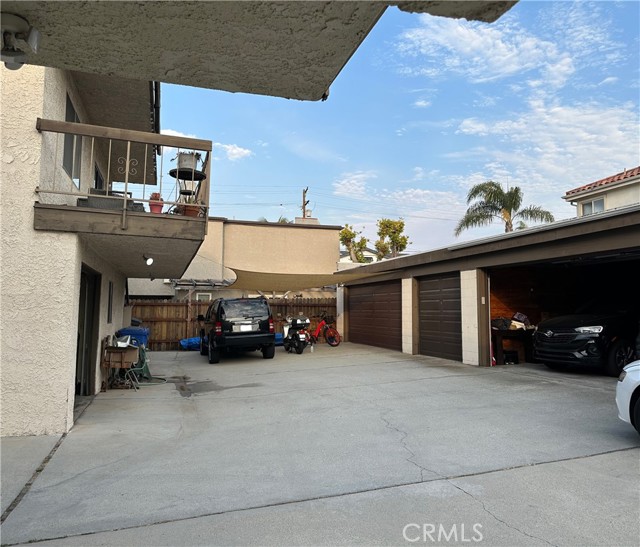 2220 Huntington Lane, Redondo Beach, California 90278, ,Residential Income,For Sale,Huntington,SB24142012