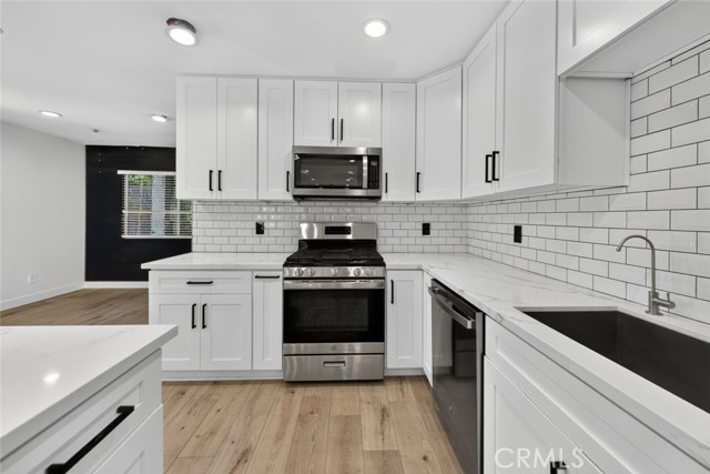 7940 Atoll Avenue photo 15