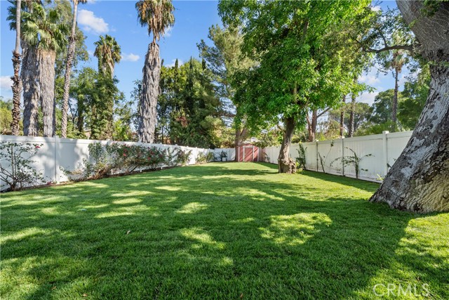 Detail Gallery Image 42 of 47 For 12042 Bradford Pl, Granada Hills,  CA 91344 - 5 Beds | 4/1 Baths