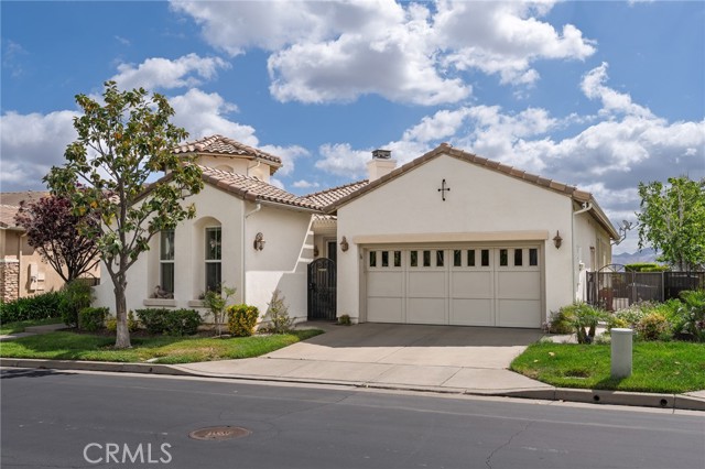 Detail Gallery Image 4 of 49 For 23952 Four Corners Ct, Corona,  CA 92883 - 2 Beds | 2/1 Baths