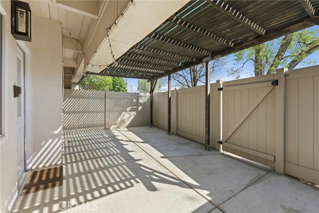 Detail Gallery Image 31 of 33 For 3800 Stockdale #2,  Bakersfield,  CA 93309 - 2 Beds | 1 Baths