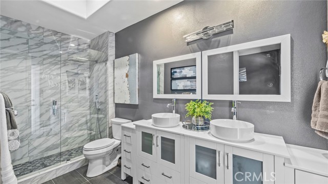 Detail Gallery Image 22 of 73 For 875 Encanto St, Corona,  CA 92881 - 5 Beds | 5/1 Baths