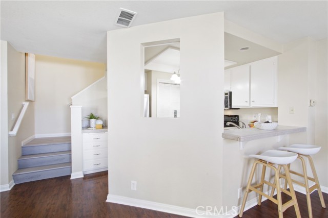 Detail Gallery Image 14 of 26 For 633 Springbrook #45,  Irvine,  CA 92614 - 2 Beds | 2/1 Baths