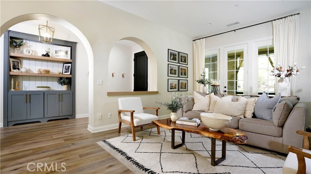 19 Basilica Place, Ladera Ranch CA: https://media.crmls.org/medias/1b5a1a50-1a12-43fc-a021-63e258197c6e.jpg