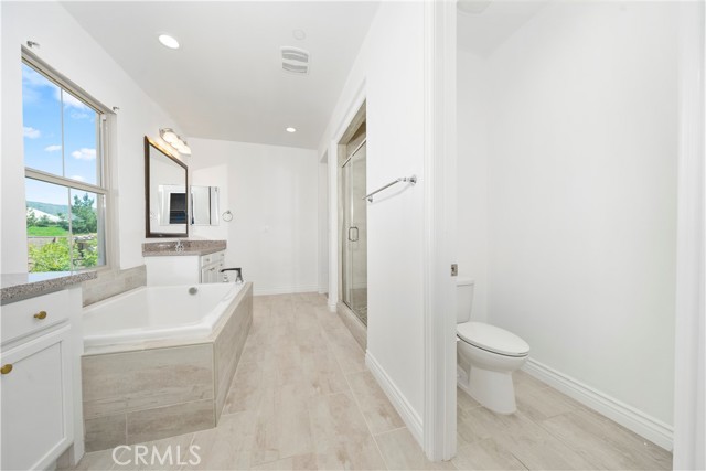 Detail Gallery Image 18 of 29 For 107 Cordial, Irvine,  CA 92620 - 4 Beds | 3 Baths