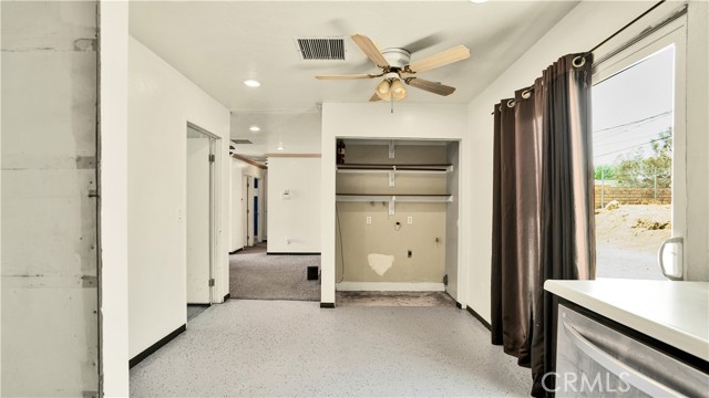 Detail Gallery Image 8 of 38 For 10934 Hess Bld, Morongo Valley,  CA 92256 - 2 Beds | 2 Baths