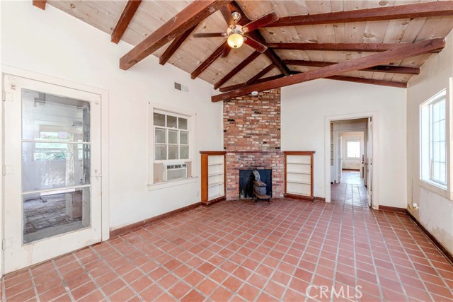 Detail Gallery Image 4 of 13 For 3917 Paige St, Los Angeles,  CA 90031 - 2 Beds | 1 Baths