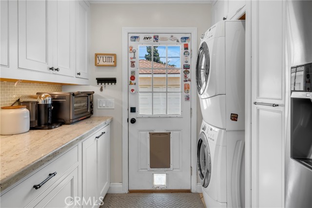 5522 Briercrest Avenue, Lakewood CA: https://media.crmls.org/medias/1b5dd82d-d84e-48a7-8000-49c6a227a46b.jpg