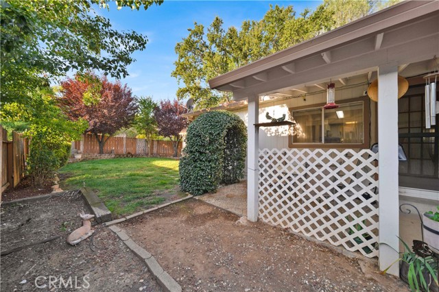 Detail Gallery Image 11 of 36 For 1217 Crag Walk, Redding,  CA 96003 - 2 Beds | 2 Baths