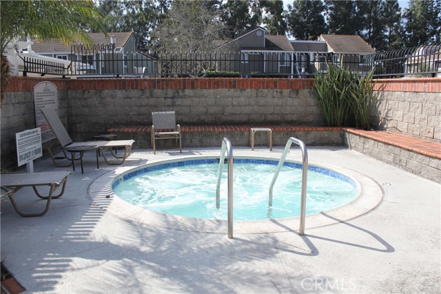 Detail Gallery Image 30 of 34 For 26 Oak Spring Ln #312,  Aliso Viejo,  CA 92656 - 2 Beds | 2 Baths