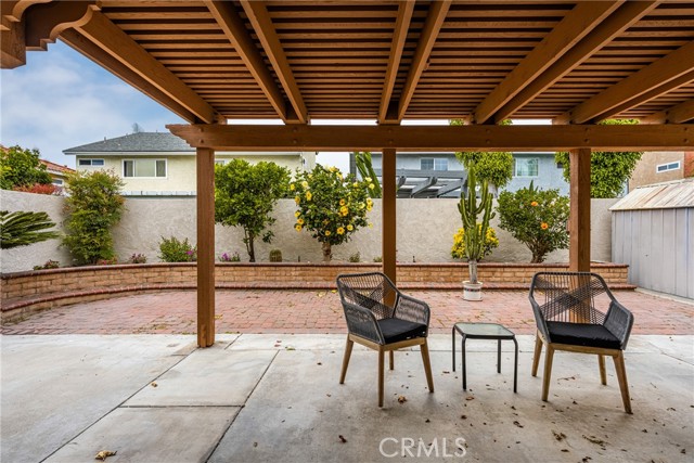 2545 E Lark Ellen Lane, Anaheim CA: https://media.crmls.org/medias/1b5ecb08-e0f0-4a5b-8609-dc041ea43eb2.jpg