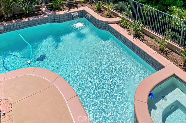 17265 BLUE SPRUCE Lane, Yorba Linda CA: https://media.crmls.org/medias/1b5fa90e-80b9-4c03-a8f2-194dc2dacc86.jpg