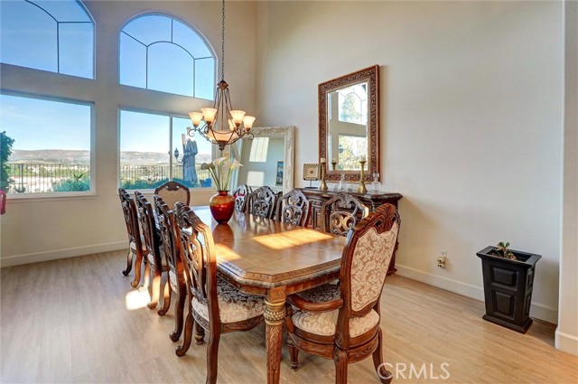 Detail Gallery Image 8 of 47 For 14079 Stagecoach, Moorpark,  CA 93021 - 3 Beds | 4 Baths