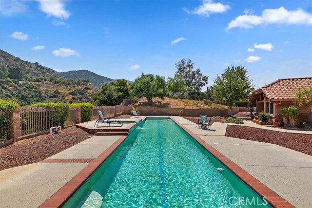 Detail Gallery Image 57 of 67 For 1300 Hidden Springs Dr, Corona,  CA 92881 - 5 Beds | 4/2 Baths