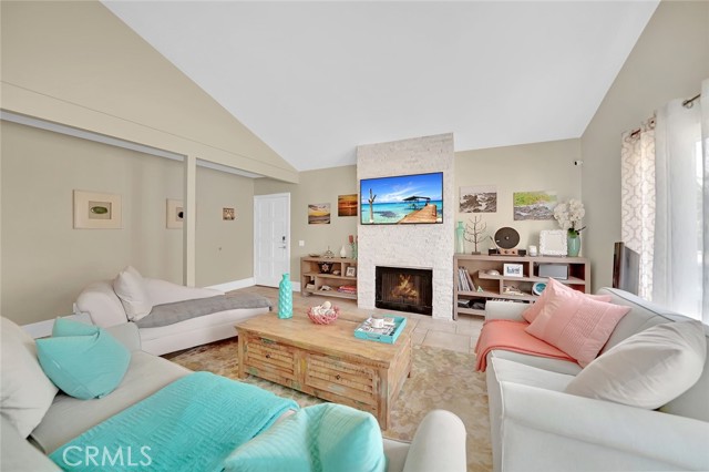 Detail Gallery Image 4 of 33 For 24114 Paseo Corona, Dana Point,  CA 92629 - 3 Beds | 2 Baths