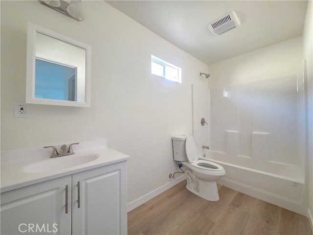 Detail Gallery Image 13 of 19 For 7315 Ensign, Sun Valley,  CA 91352 - 3 Beds | 2 Baths