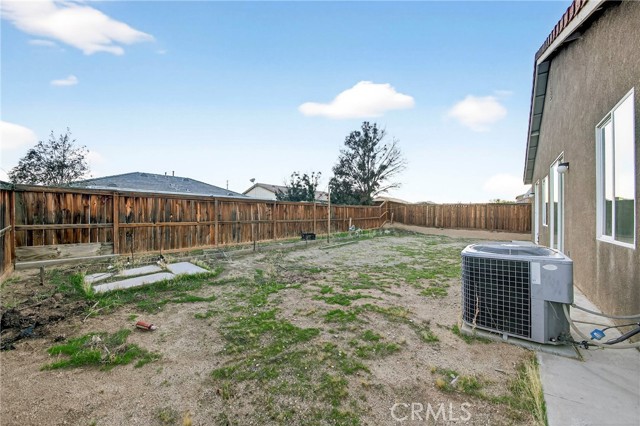 Detail Gallery Image 34 of 38 For 16649 Denham, Victorville,  CA 92395 - 3 Beds | 2 Baths